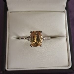 Natural Golden Apatite & Natural Diamond Ring.